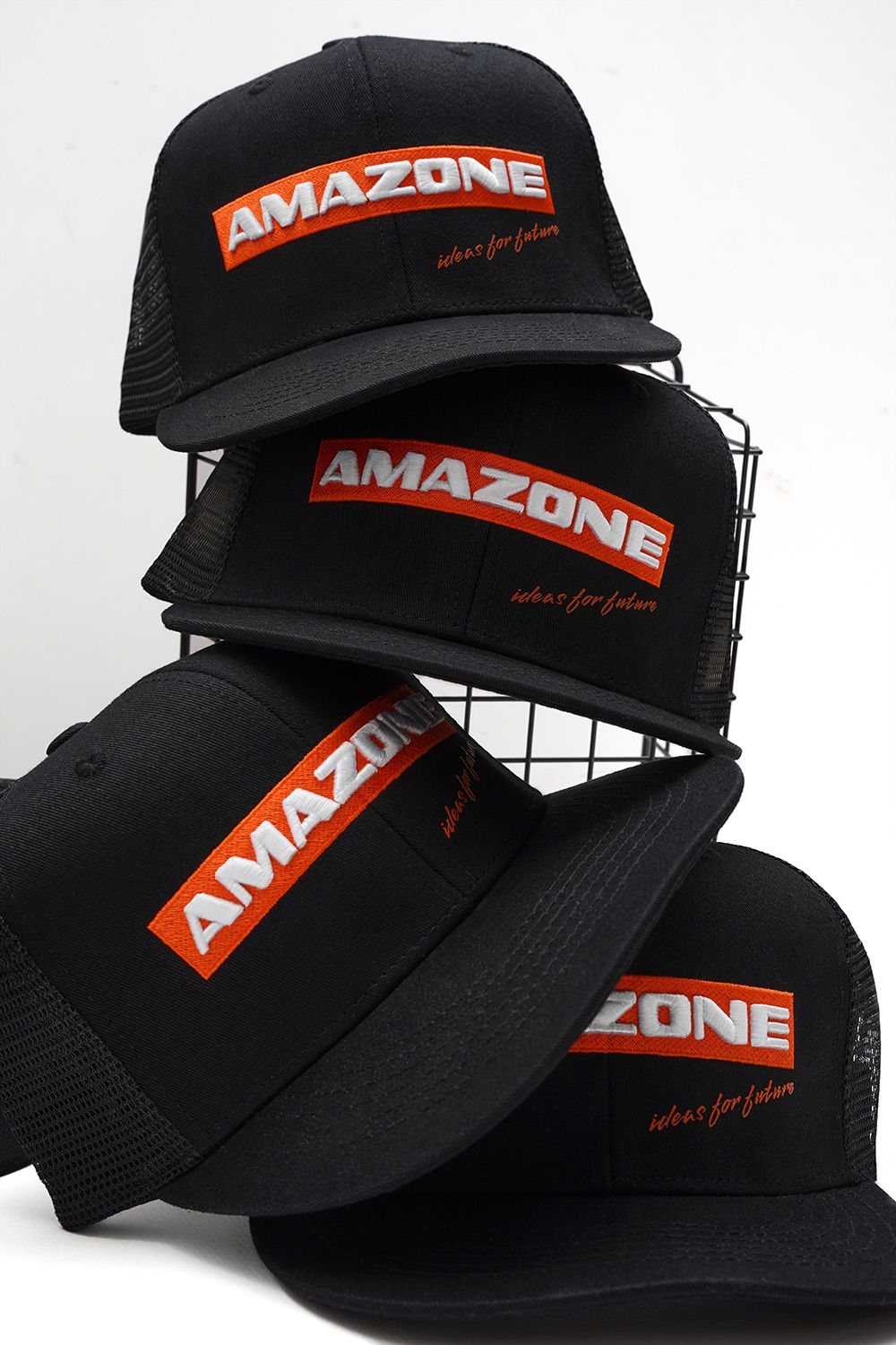Бейсболки <br> Amazone с прямым козырьком